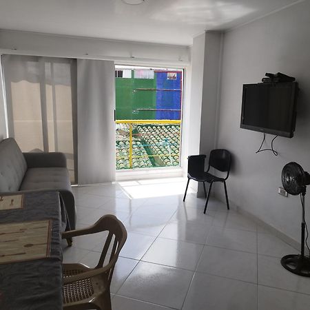 Apartamento Centro Guatape, Parque Y Embalse Екстер'єр фото